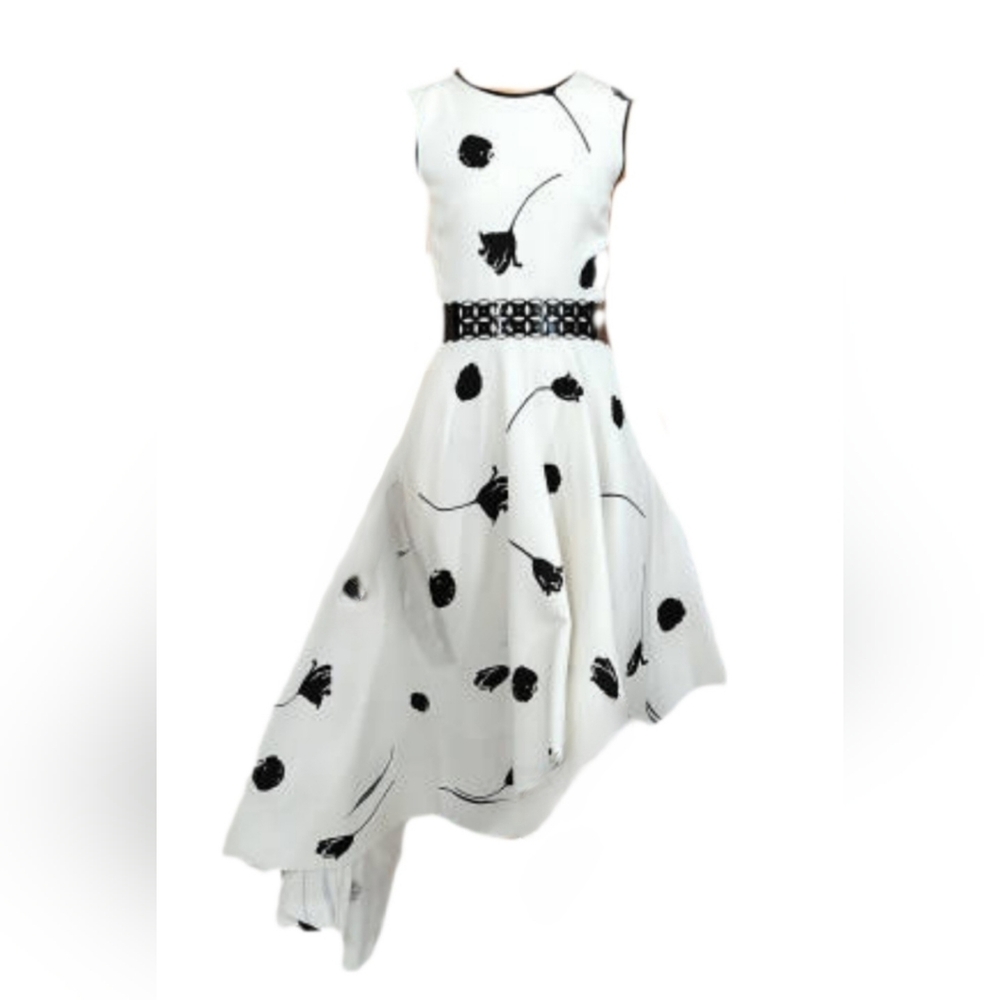 ○$4,300 OSCAR DE LA RENTA SILK WHITE TULIP ASSYMETIC RUNWAY DRESS US 10 